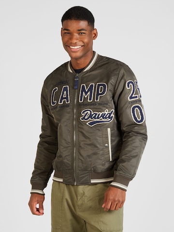 CAMP DAVID Between-Season Jacket in Green: front