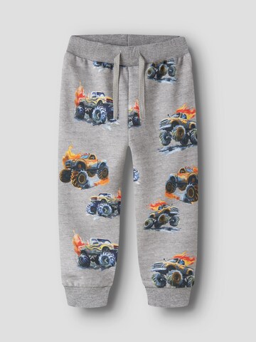 NAME IT - Tapered Pantalón en gris