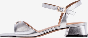 JOOP! - Sandalias 'Pia' en plata: frente