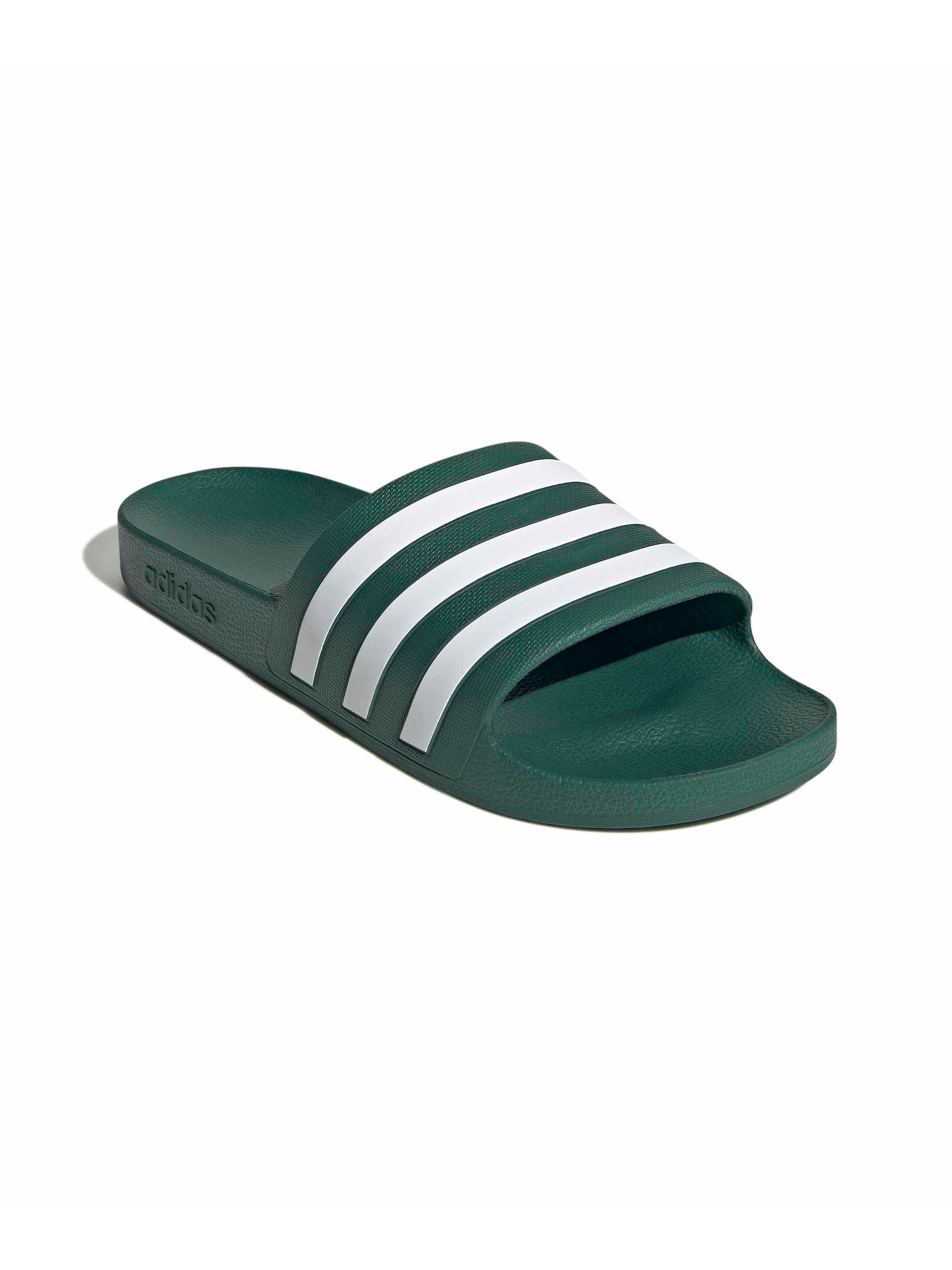 ADIDAS PERFORMANCE Claquettes / Tongs 'ADILETTE AQUA' en 36,5-37 en vert foncé / blanc, Vue avec produit