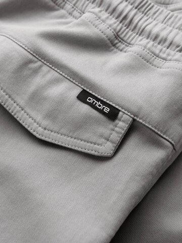 Ombre Tapered Cargo trousers 'Pajo' in Grey