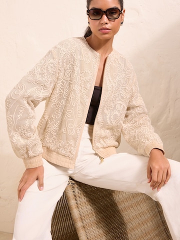 Friends Like These Jacke in Beige: Vorderseite