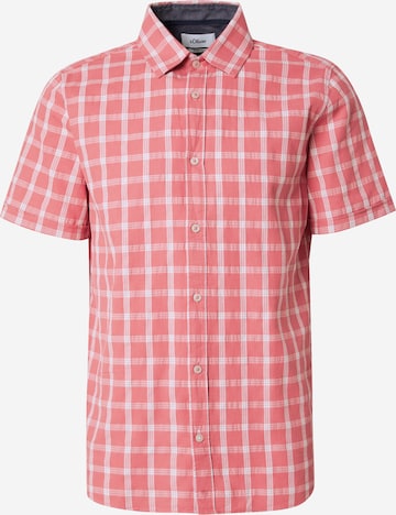 s.Oliver Triiksärk, värv punane: eest vaates