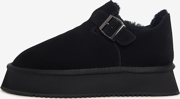 CESARE GASPARI Boots in Black: front