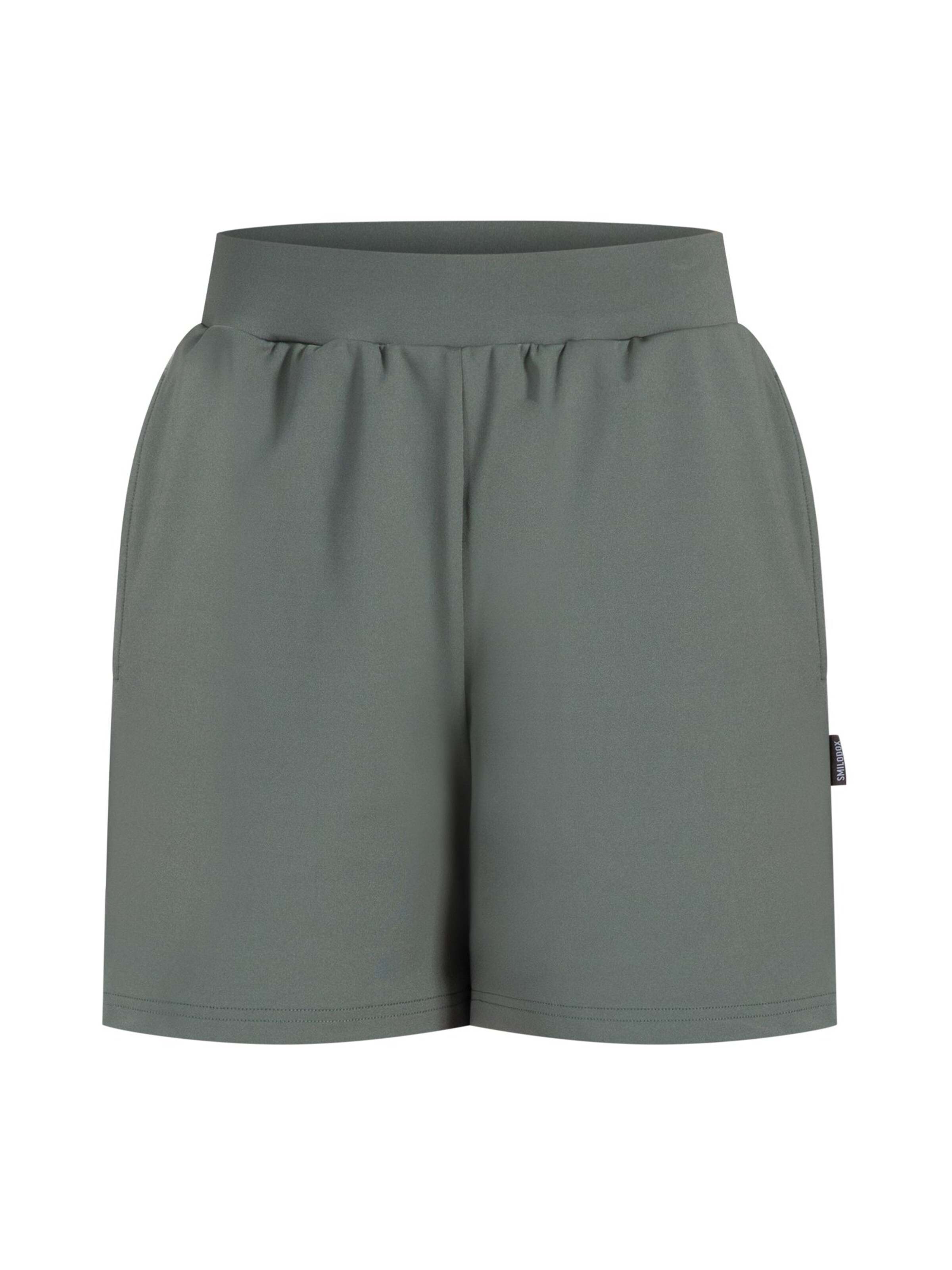 Smilodox Shorts with Pockets ' Corry ' in Grün: Vorderseite