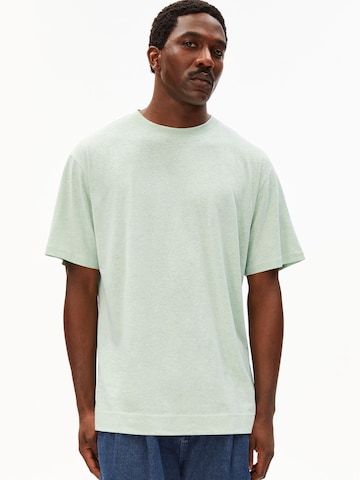 ARMEDANGELS T-Shirt MAARKOS LINEN in Grün: Vorderseite