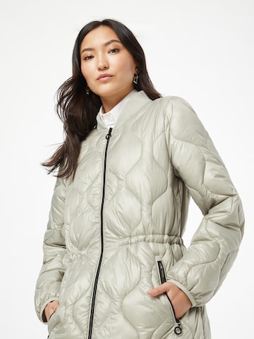 ESPRIT Winter Coat in Green