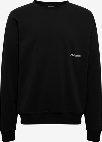 !Solid Sweatshirt in Black: front