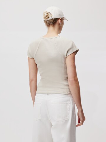 T-shirt 'Kora' LeGer by Lena Gercke en beige