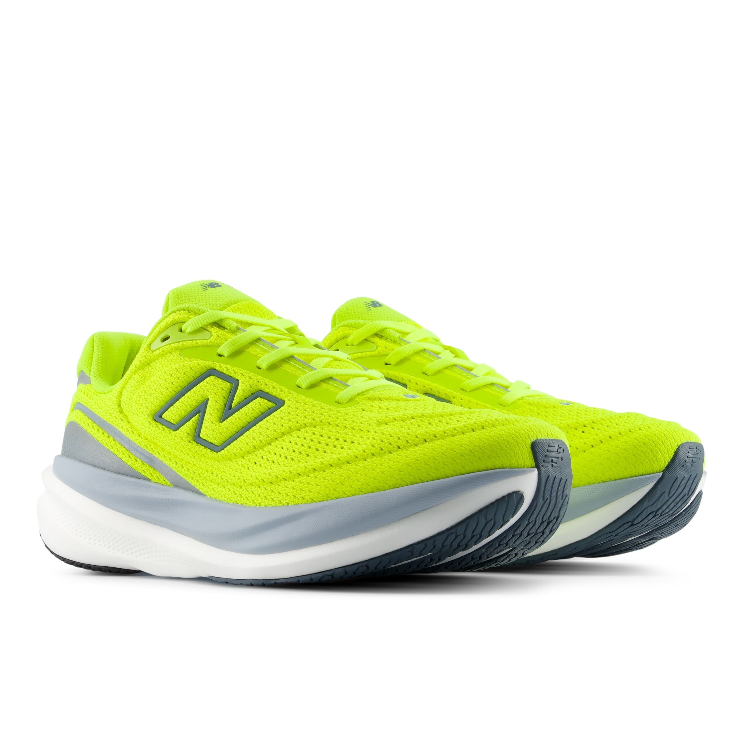 new balance '1080v15 Grey Days'. in Grün