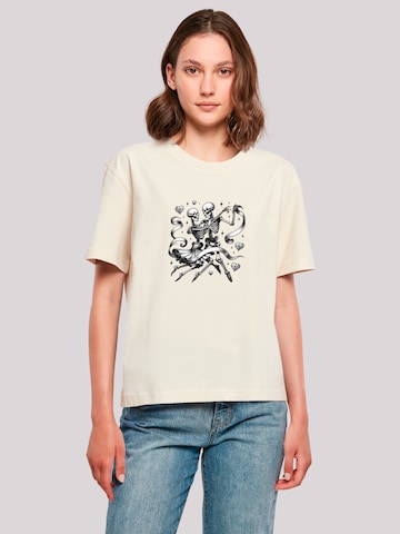 F4NT4STIC T-Shirt 'Skelettpaar Tanzt Mit Band' in Beige: Vorderseite
