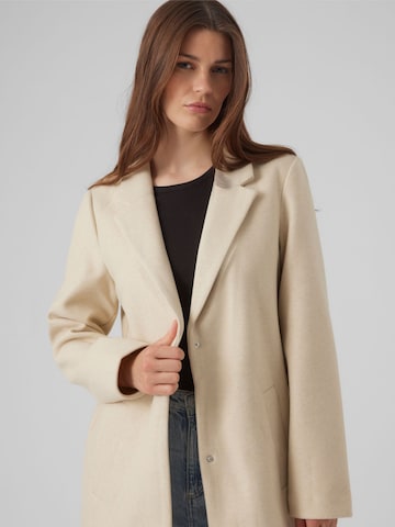 VERO MODA Overgangsfrakke 'POP' i beige