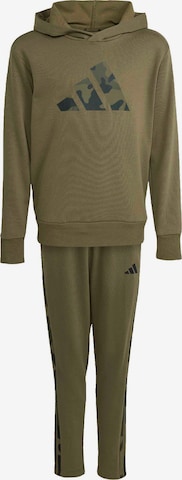 ADIDAS SPORTSWEAR Treenipuku värissä vihreä: etupuoli