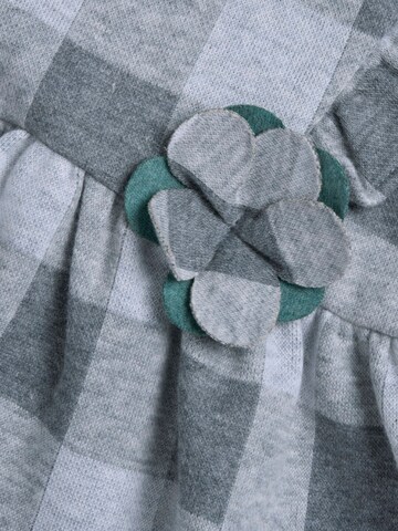 Robe Chicco en gris