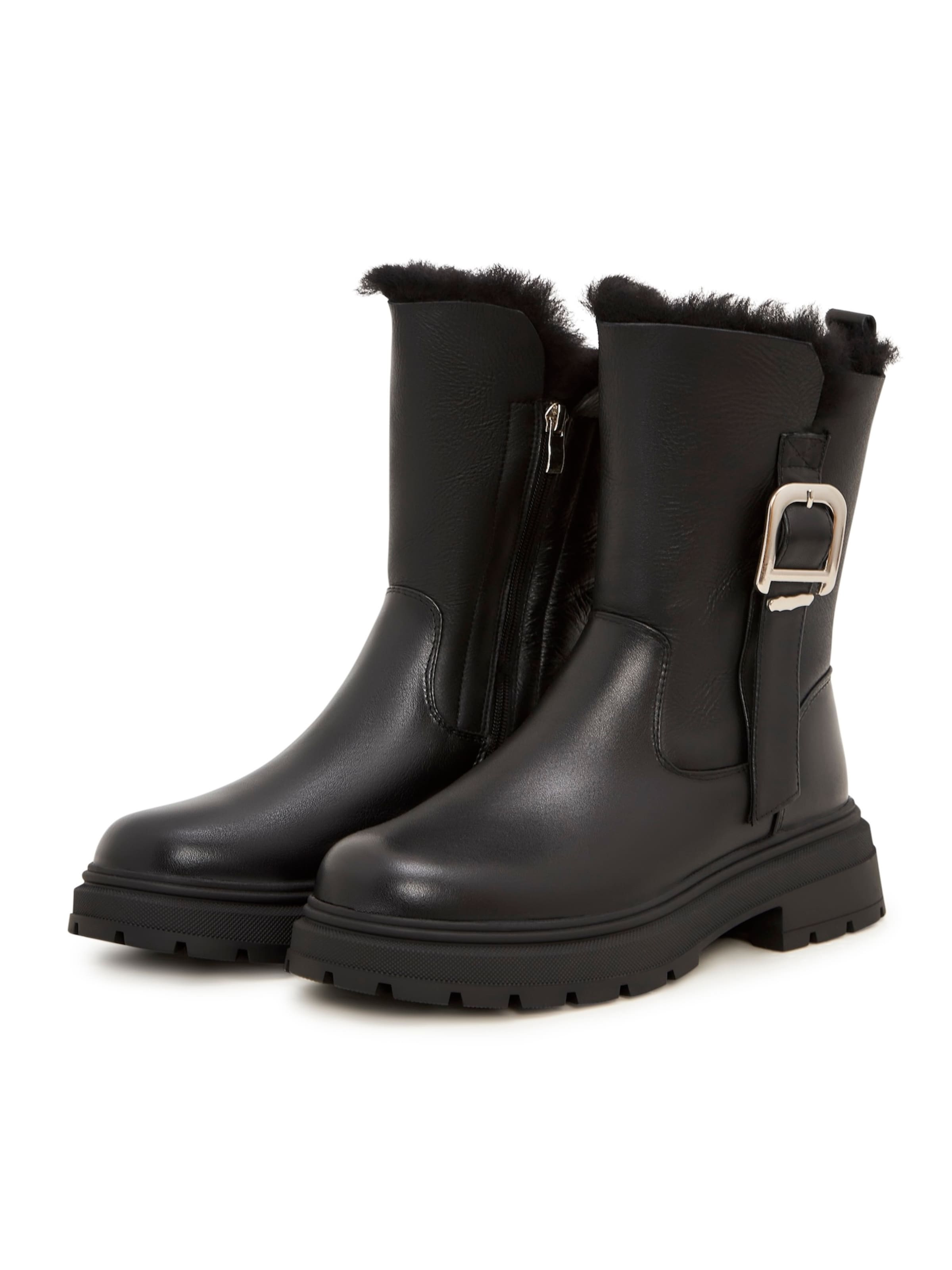 CESARE GASPARI Ankle boots in Schwarz