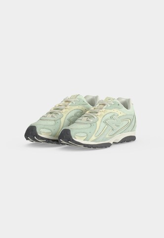 new balance Sneaker '204' in Grün