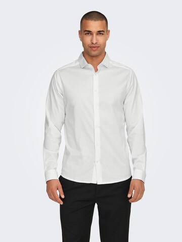 Coupe slim Chemise 'ONSJORDAN' Only & Sons en blanc : devant