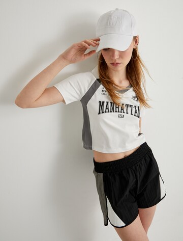 Koton T-shirt in Weiß