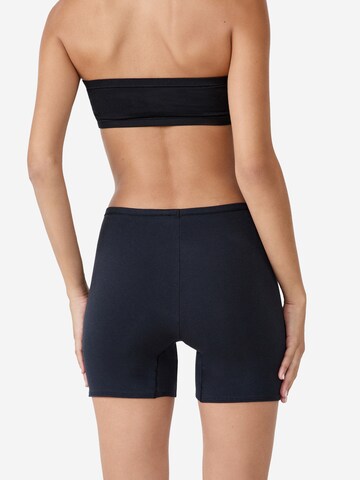 Pantaloni modellanti 'COTON 360' di ETAM in nero