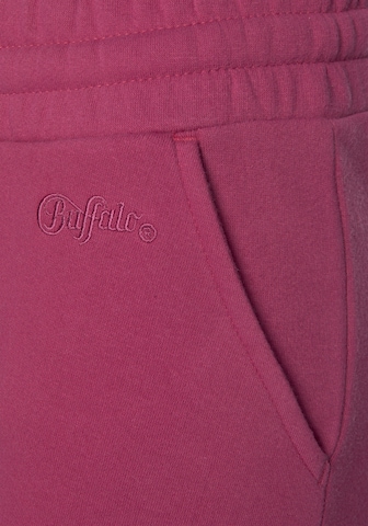 BUFFALO Normální Kalhoty – pink