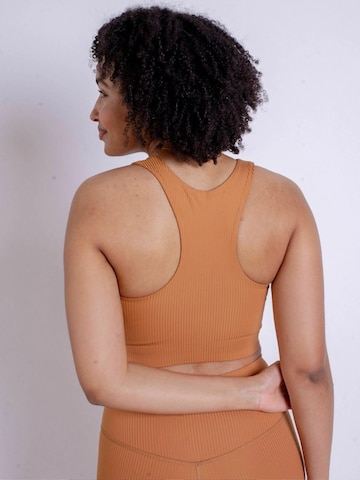 Girlfriend Collective Overdel 'Dylan' i orange