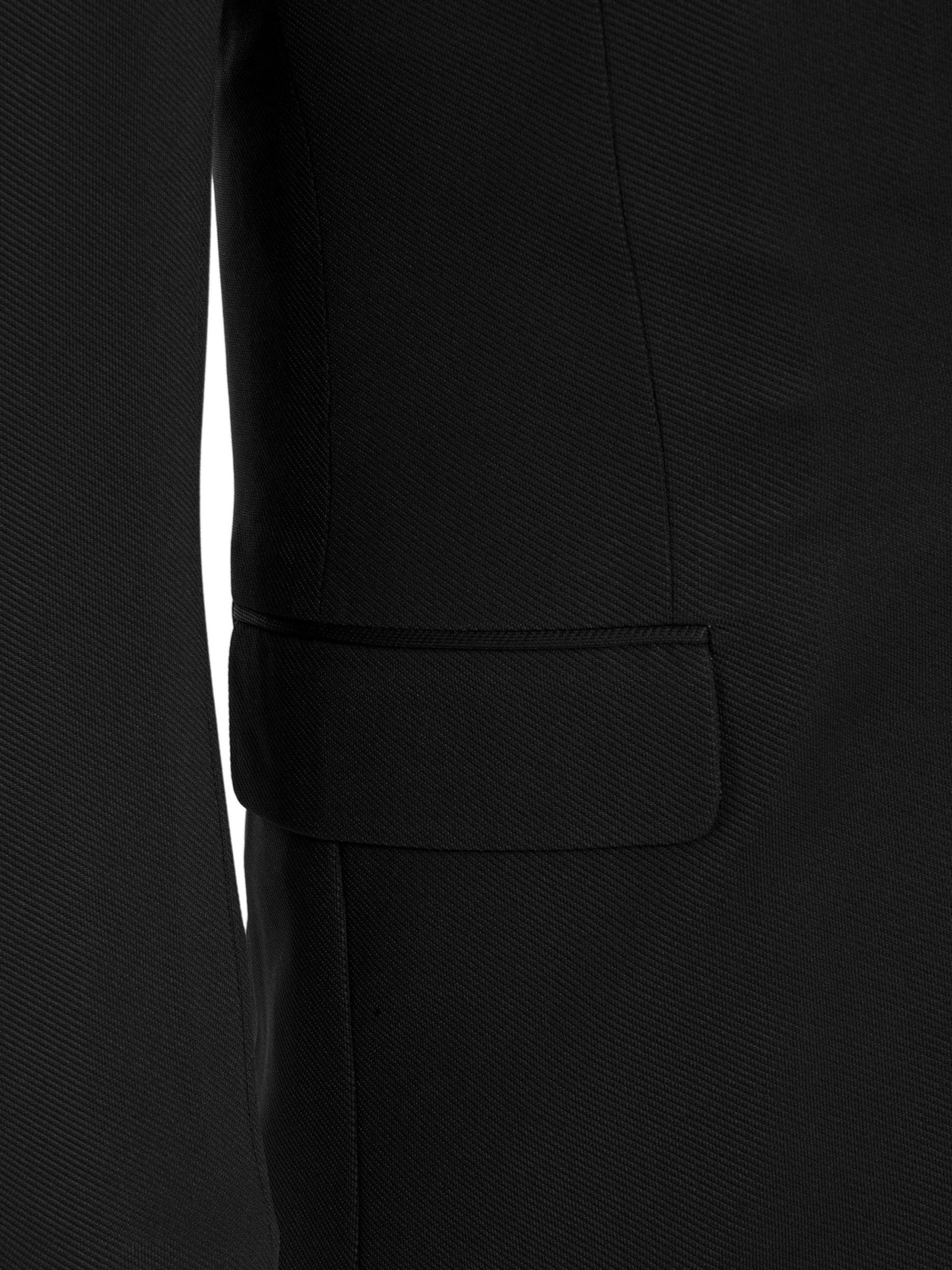 Daniel Hills Blejzr – černá