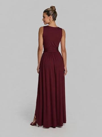 Madnezz House Dress in Red