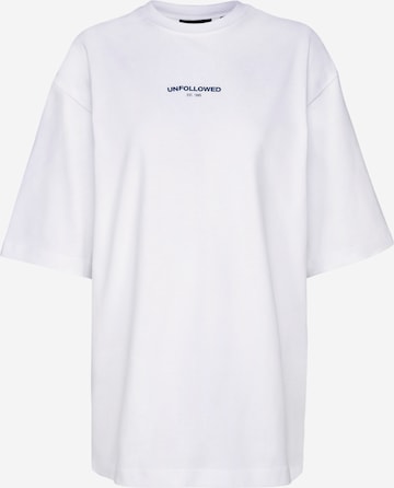 Maglietta 'BULLSHIT REMOVER' di UNFOLLOWED x ABOUT YOU in bianco: frontale