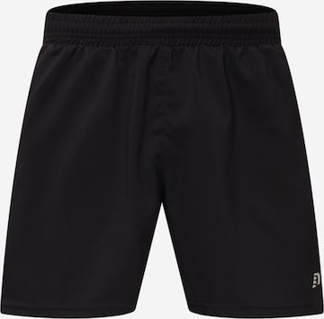 Newline - regular Pantalón deportivo en negro: frente