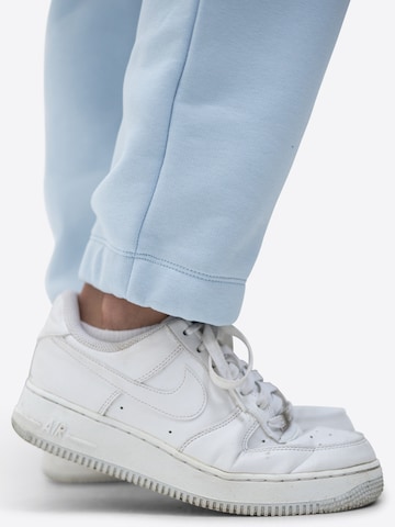 TATES Tapered Workout Pants in Blue