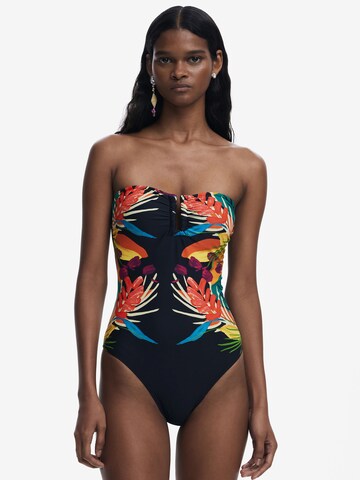 Costume intero di Desigual in nero: frontale