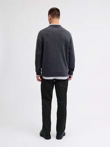 JACK & JONES Lużny krój Chinosy 'JPSTKANE HANK' w kolorze czarny