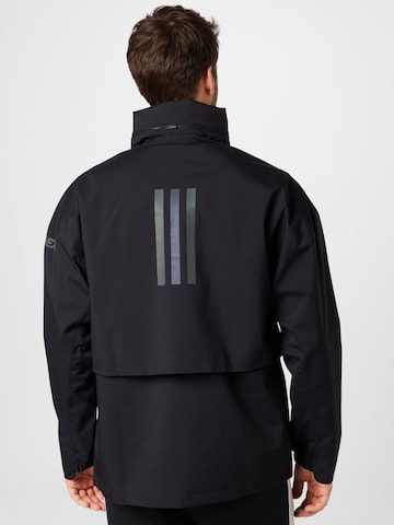 ADIDAS TERREX - Chaqueta de montaña en negro