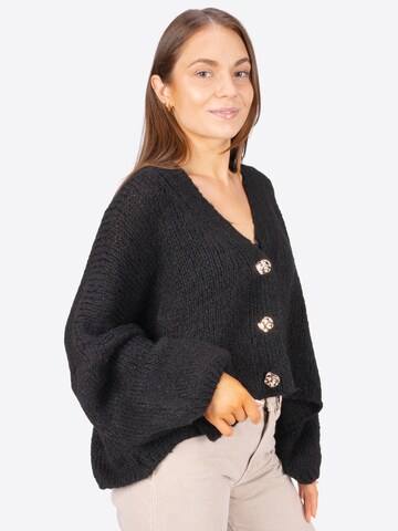 Seasons of April Oversized Cardigan 'Jojo' in Black