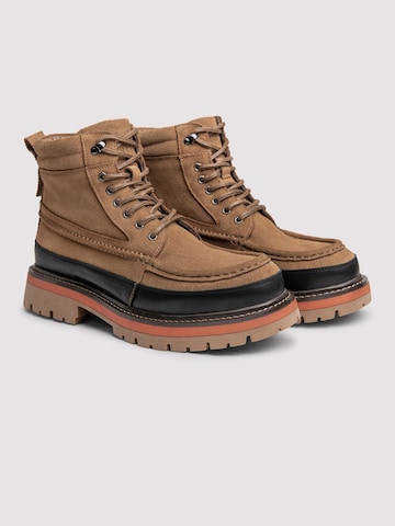 Botine de la Ombre pe bej