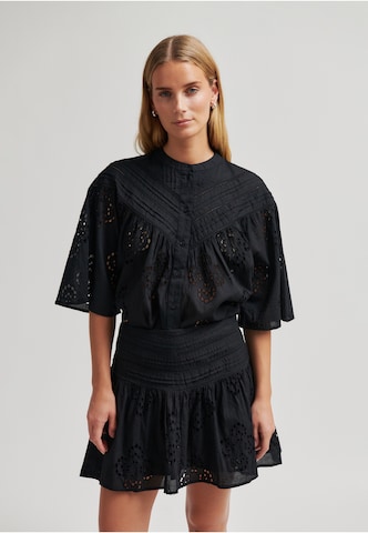 SECOND FEMALE - Blusa 'Angelina' em preto: frente