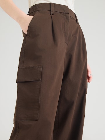 Regular Pantalon cargo Calvin Klein Jeans en marron