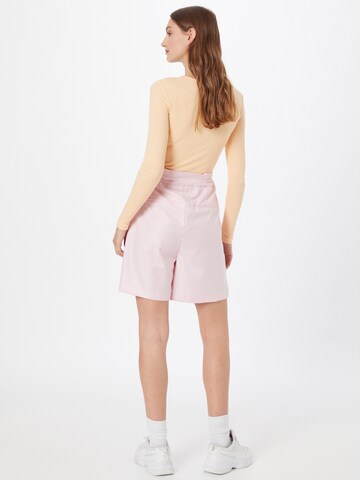 Gina Tricot - Loosefit Calças com vincos 'Julie' em rosa