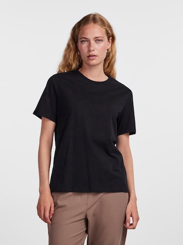 PIECES قميص 'Ria' بلون أسود: الأمام