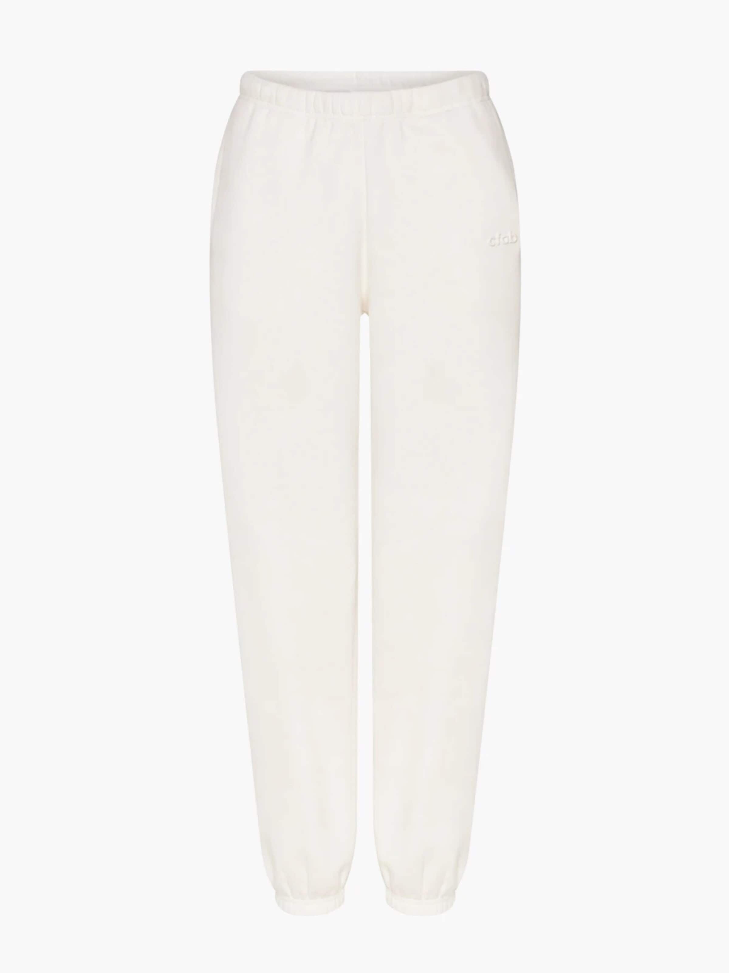 cfab (formerly creamy fabrics) Wide leg Broek 'Everyday Carrot' in Wit: voorkant