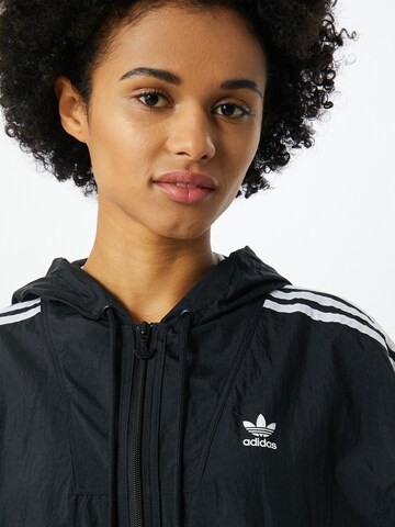 ADIDAS ORIGINALS Windbreaker in Schwarz