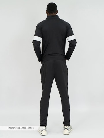 Tapered Pantaloni sportivi 'HYPE Jogger' di DRILLS Apparel in nero