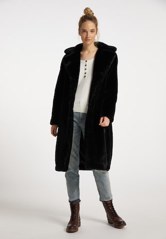 DreiMaster Vintage Between-Seasons Coat in Black