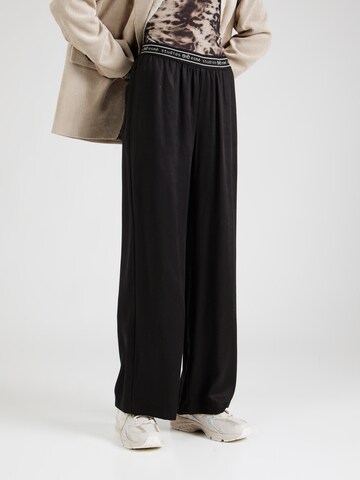 Esmé Studios Wide Leg Bukser 'Vera' i sort: forside