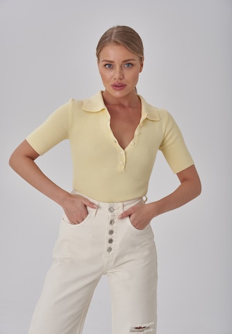 TOPTOP STUDIO Shirt Bodysuit in Yellow