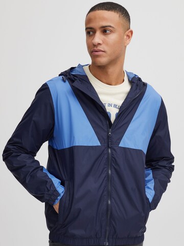 BLEND - Chaqueta de entretiempo en azul: frente