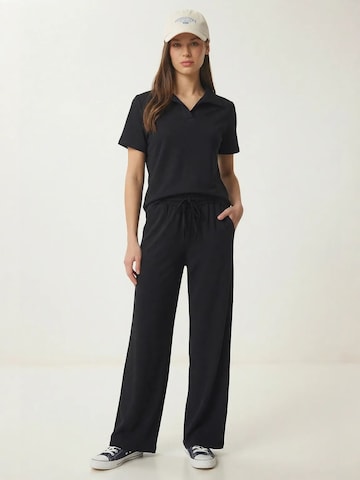 Completo pantalone di Happiness İstanbul in nero
