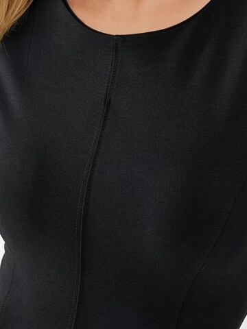 Hiccup Dress in Black