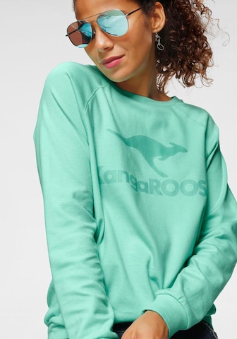 KangaROOS Sweatshirt in Grün