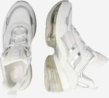Sneaker low 'OLYMPIA' de la MICHAEL Michael Kors pe alb